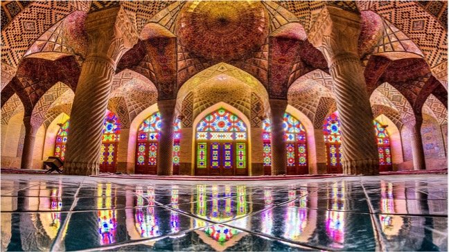 Mosquée Nasir ol-Molk (La Mosquée Rose)