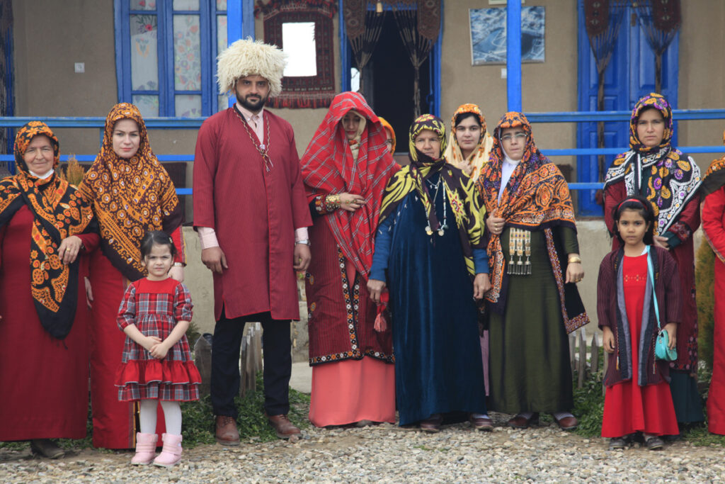 - Les Turkmènes dans la province du Golestan (Nord-est de l’Iran,Les meilleurs lieux pour la photographie en Iran