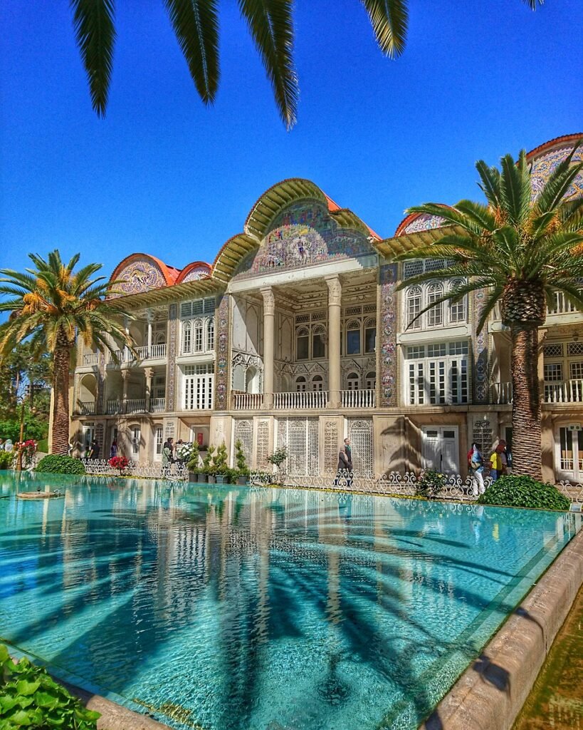 JARDIN D'ERAM (BAGH-E-ERAM)