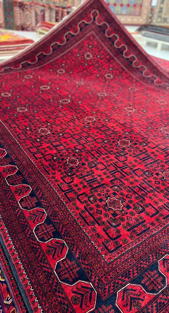 Persian carpet weaver 4